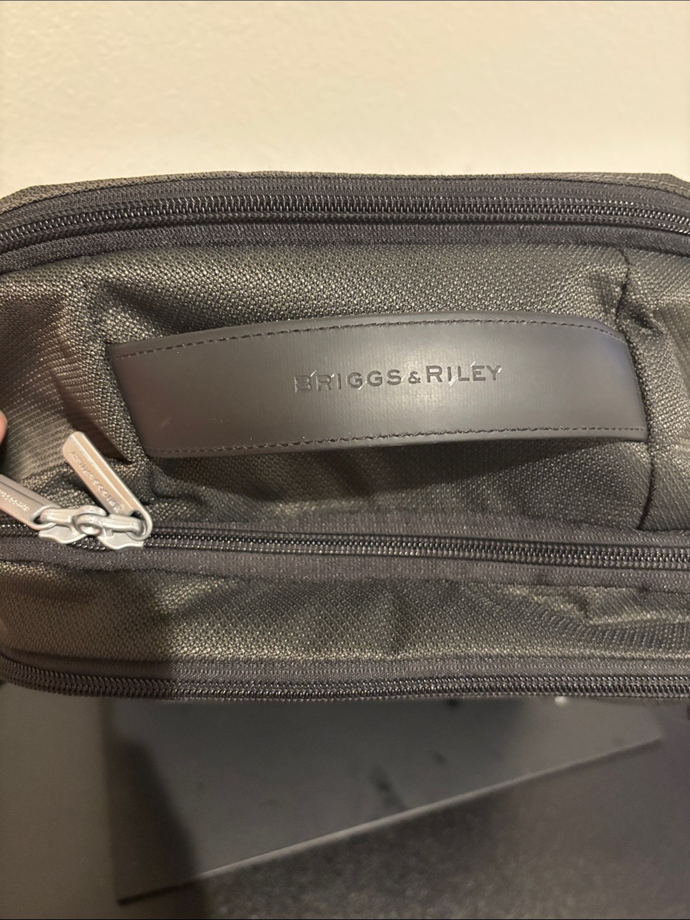 Briggs & Riley @work Medium Cargo Backpack - Excellent Condition - Picture 10 of 10